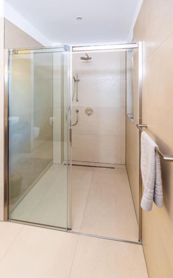 Hangar 19 Luxusbungalow Am See Mit Kamin 3 شفيرين المظهر الخارجي الصورة
